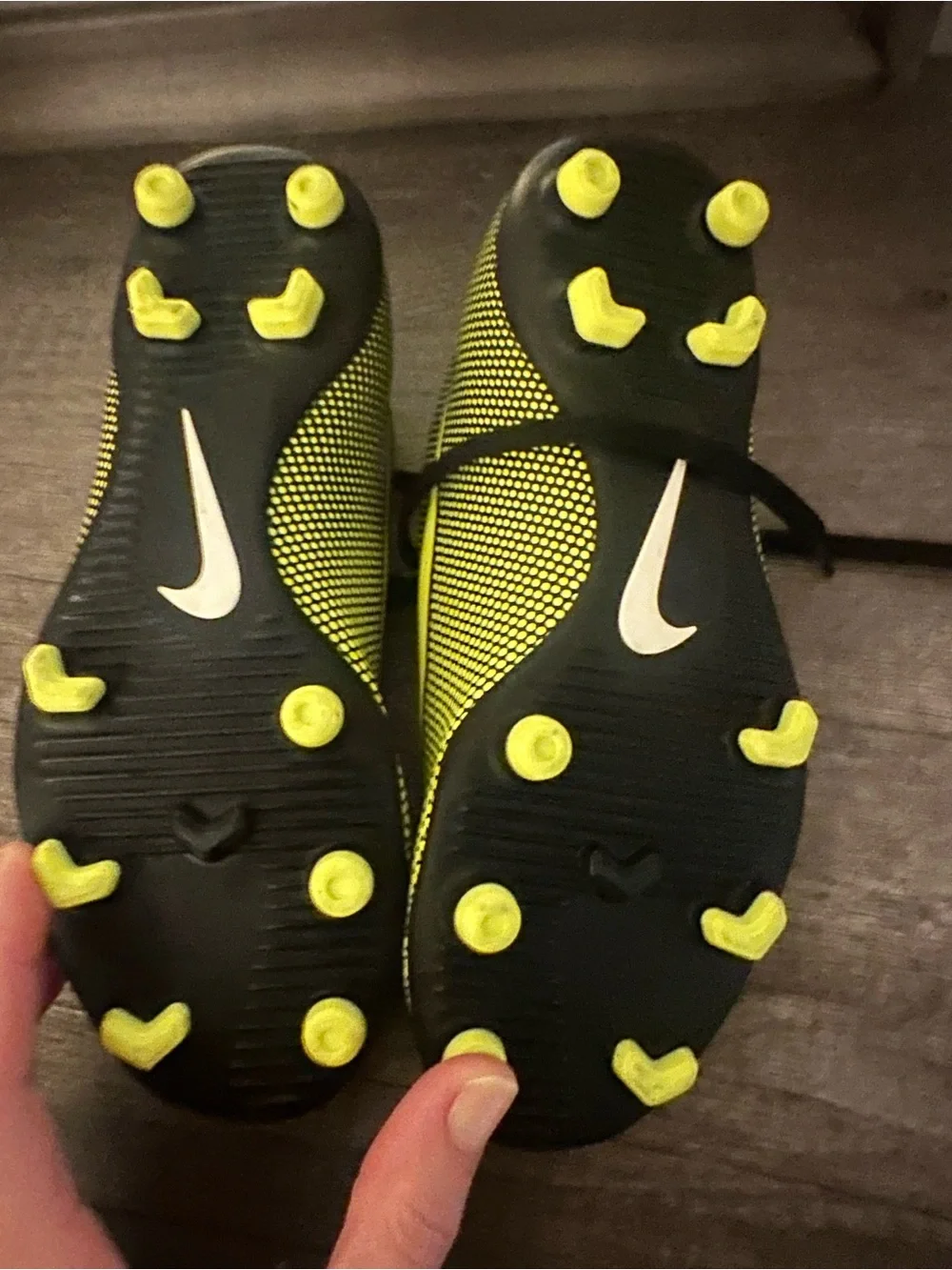 Nike Kids Neon Yellow & Black Soccer Cleats